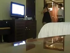 Un chauve à la déchirure. pournou xxl