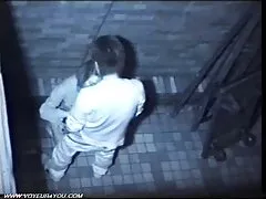 Le gars a baisé une fille russe dans les deux trous dans porno romansi un sauna.