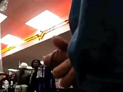 Le gars baisait une manga porno vf fille russe dans les bois.
